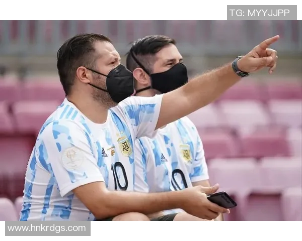 足球明星虚假宣传引发粉丝失望的真实案例分析与反思